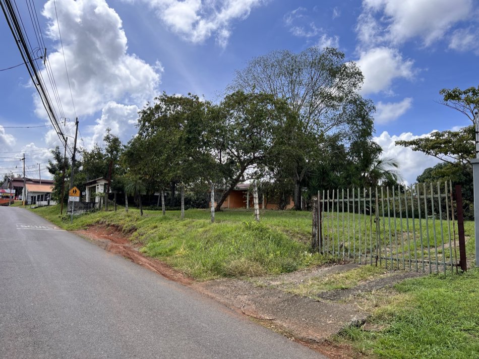 Location — Orotina Properties